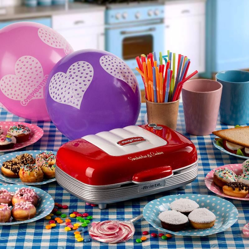 Muffin, Donut & Sandwich Maker Party Time Red