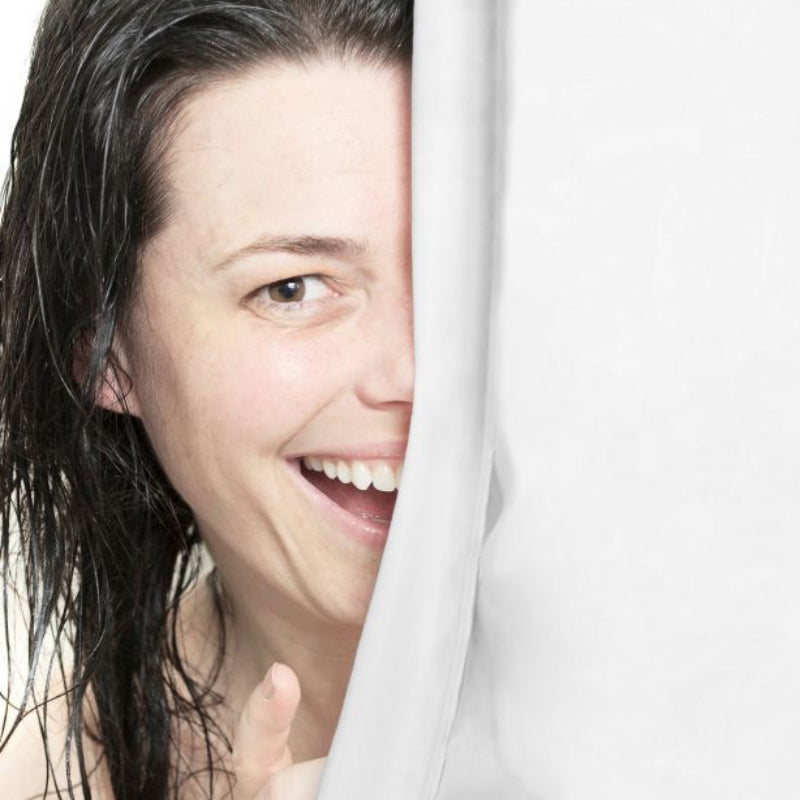 White Shower Curtain 140 × 200 cm
